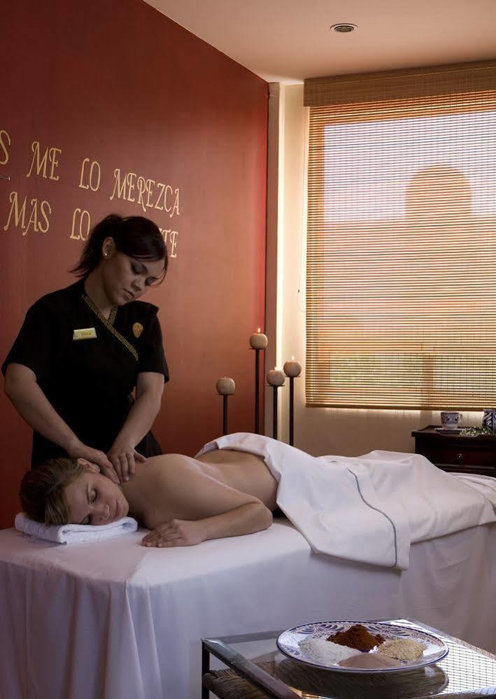 익스타판 데 라 살 메리어트 호텔, 스파 앤 컨벤션 센터 익스타판데라살 외부 사진 Massage