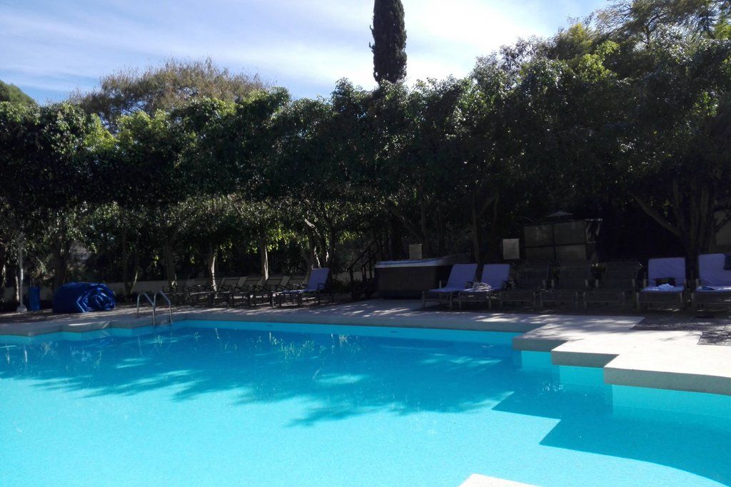 익스타판 데 라 살 메리어트 호텔, 스파 앤 컨벤션 센터 익스타판데라살 외부 사진 The swimming pool at the hotel